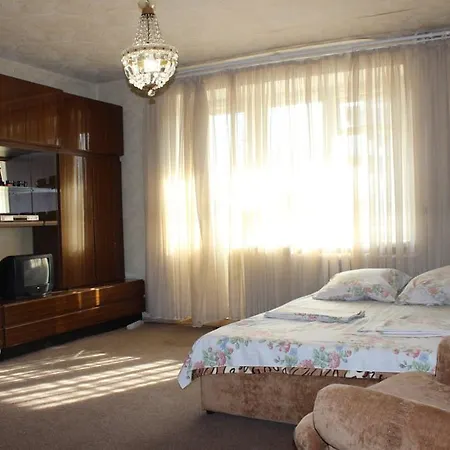 Apartment Near Opera Hause Dnipro Exterior photo