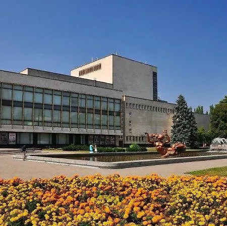 Apartment Near Opera Hause Dnipro Exterior photo
